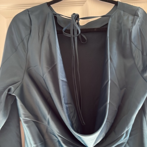 Dark green holiday cocktail dress - Picture 4 of 5